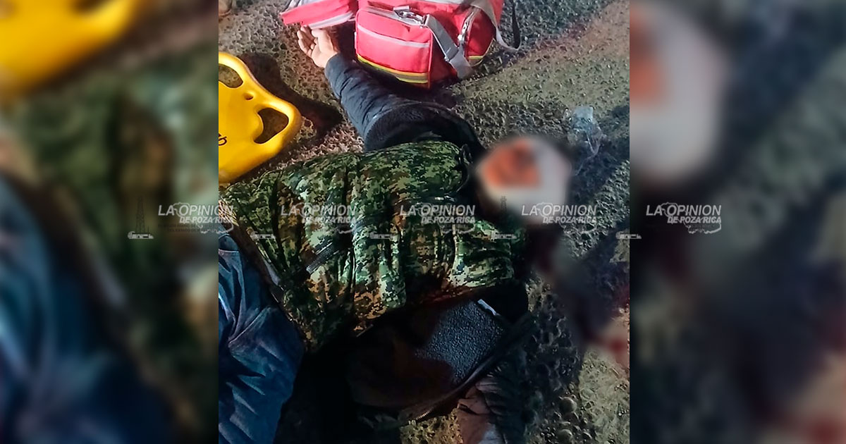 Cae de un camión; sufre lesiones graves Cae de un camión; sufre lesiones graves