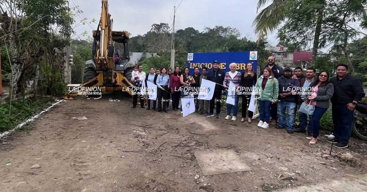 Arranca pavimentación de la calle José de la Silvera en Gutiérrez Zamora Arranca pavimentación de la calle José de la Silvera en Gutiérrez Zamora