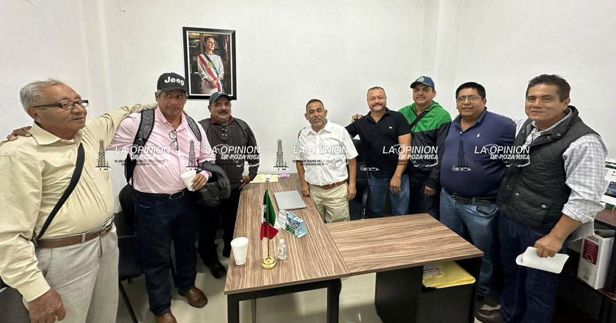 Piden asfaltado de camino que enlaza a 7 comunidades Piden asfaltado de camino que enlaza a 7 comunidades