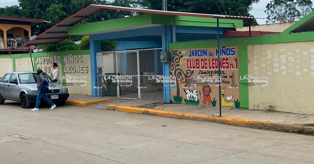 A más de tres meses de la inundación, toman clases de forma virtual A más de tres meses de la inundación, toman clases de forma virtual