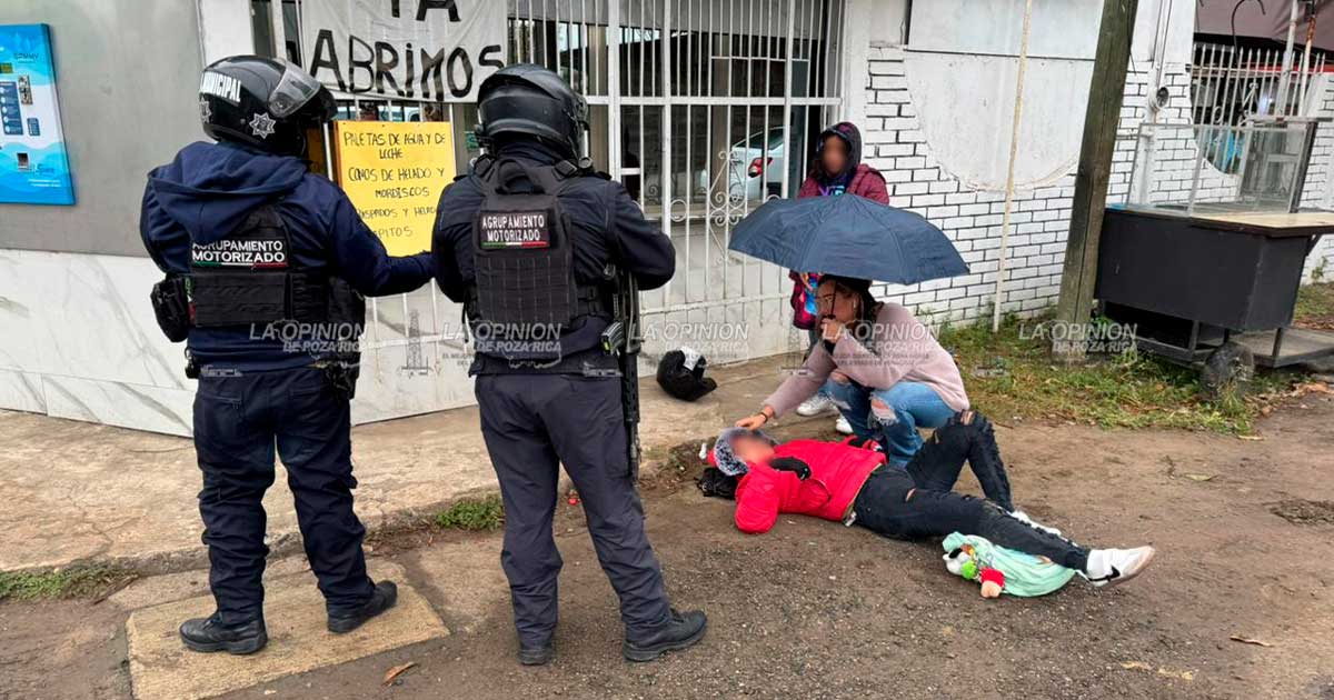 Cayeron de la moto y terminaron lesionadas Cayeron de la moto y terminaron lesionadas