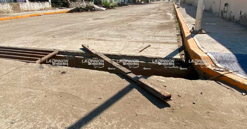 Se cree que las rejillas son vendidas como "fierro viejo" Se cree que las rejillas son vendidas como "fierro viejo"