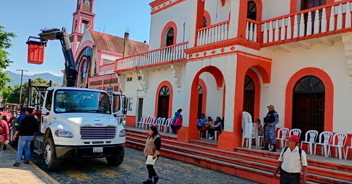 Falla electricidad en Sierra de Otontepec Falla electricidad en Sierra de Otontepec