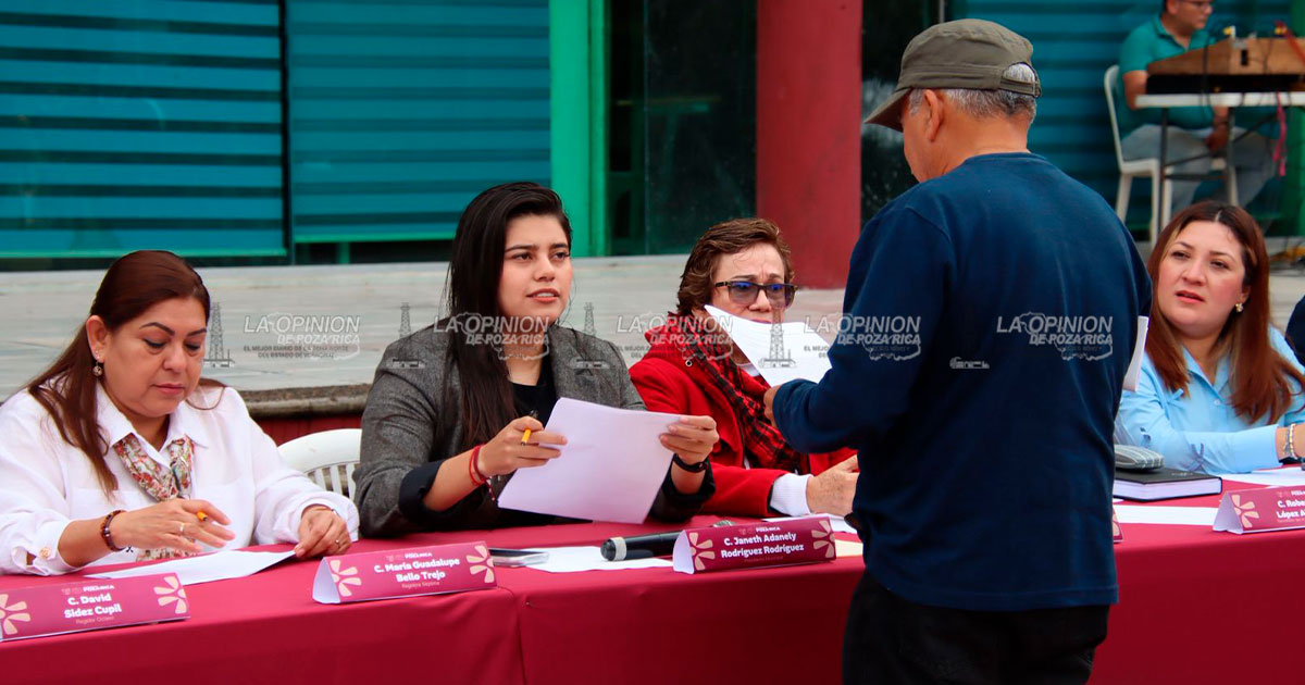 Adanely Rodríguez encabeza el primer Miércoles de Puertas Abiertas, cercana a la gente. Adanely Rodríguez encabeza el primer Lunes de Puertas Abiertas, cercana a la gente.