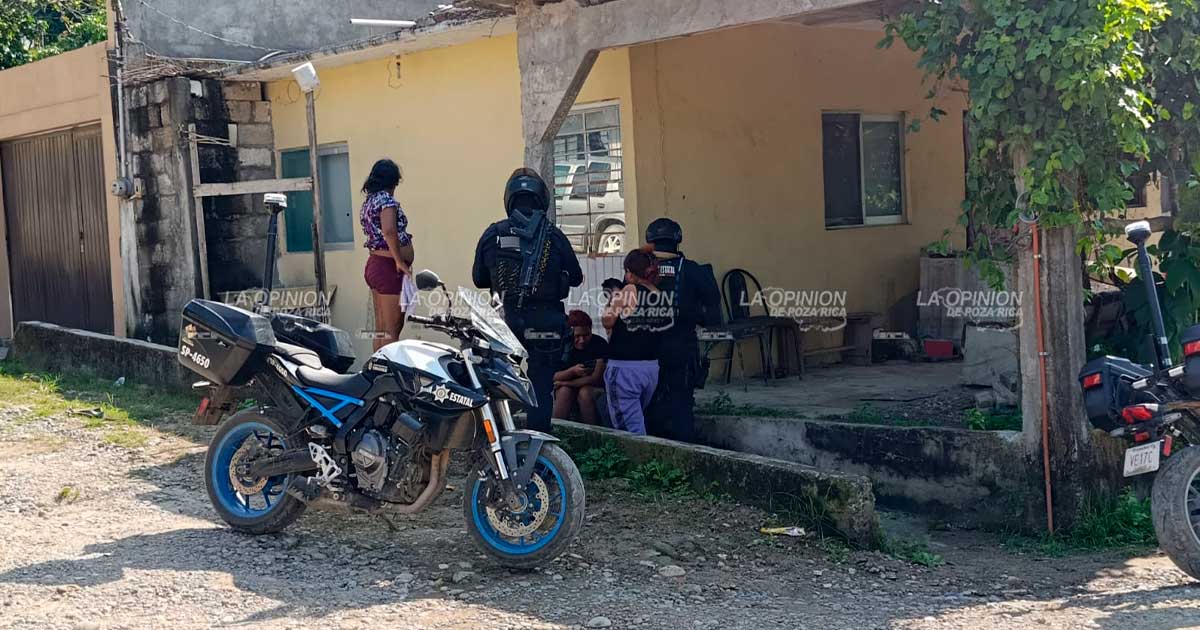 Hirió a su hermana de un navajazo Hirió a su hermana de un navajazo