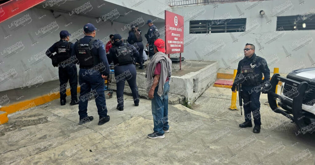 Se debate entre la vida y la muerte Se debate entre la vida y la muerte