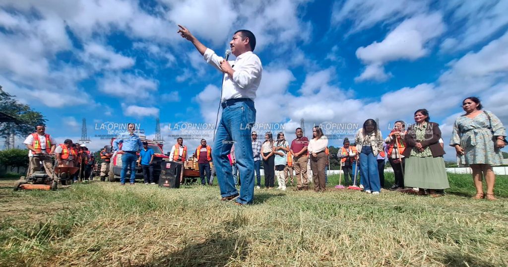 En marcha “Primeros cien días de gobierno” En marcha “Primeros cien días de gobierno”