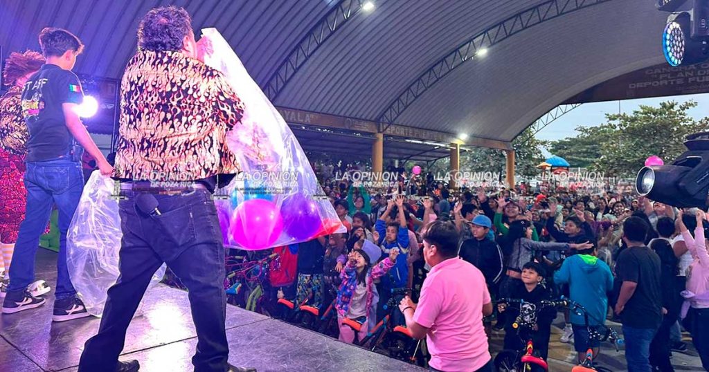 DIF Tihuatlán llevará alegría a las 84 comunidades, a los niños tihuatecos DIF Tihuatlán llevará alegría a las 84 comunidades, a los niños tihuatecos