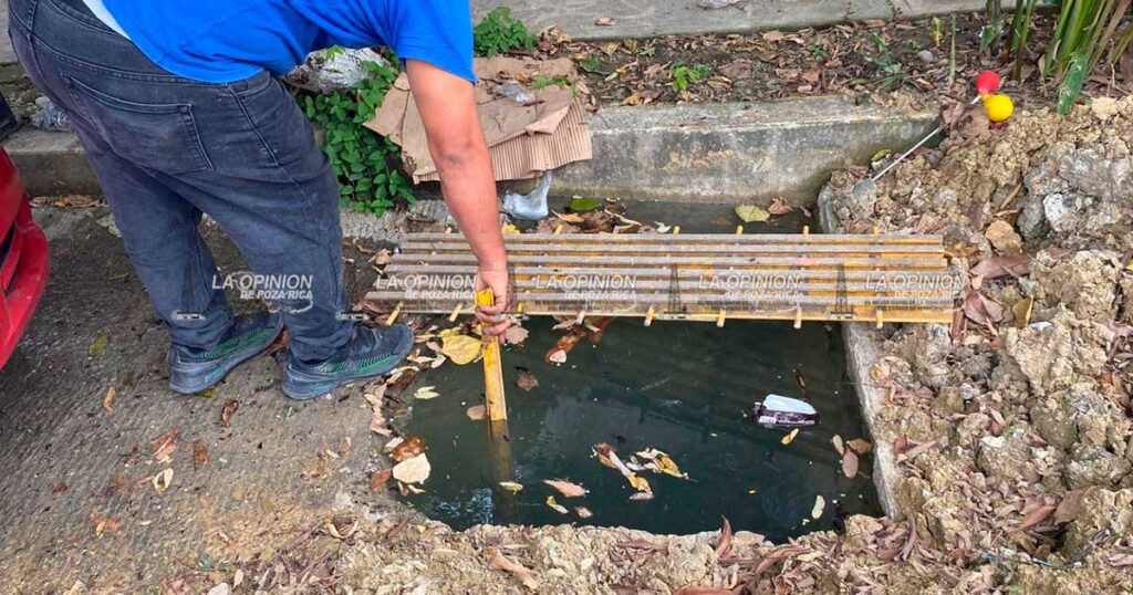 Genera CAEV peligro mortal en la colonia Agustín Lara Genera CAEV peligro mortal en la colonia Agustín Lara