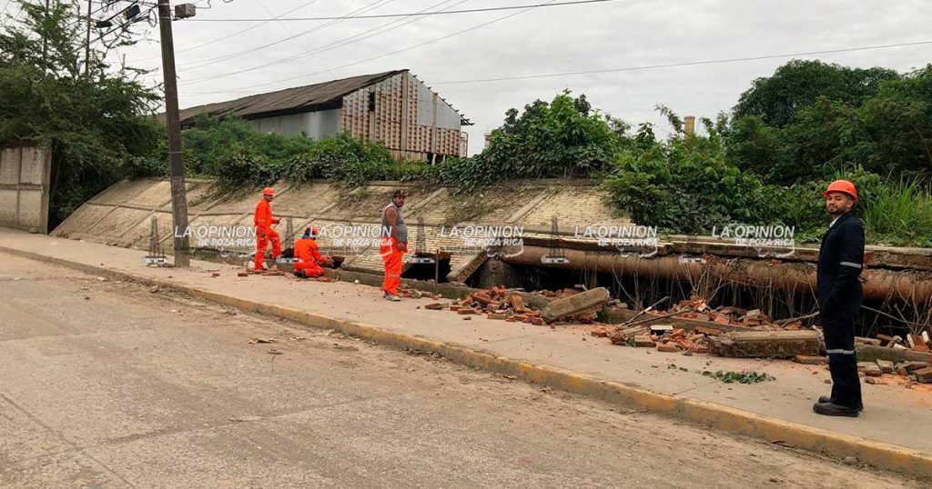 Omisión prolongada por Pemex, ante barda peligrosa Omisión prolongada por Pemex, ante barda peligrosa