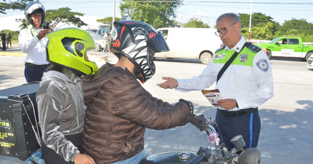 Tránsito refuerza cultura vial Tránsito refuerza cultura vial