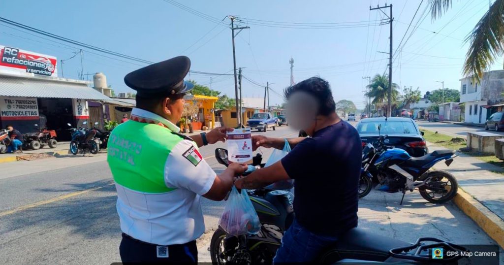 Tránsito refuerza campaña del uso del casco en Tecolutla y Zamora Tránsito refuerza campaña del uso del casco en Tecolutla y Zamora