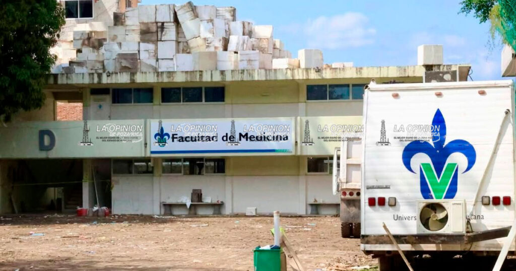 Rector de la UV supervisa construcción de nuevo edificio de la facultad de Ciencias de la Salud Rector de la UV supervisa construcción de nuevo edificio de la facultad de Ciencias de la Salud