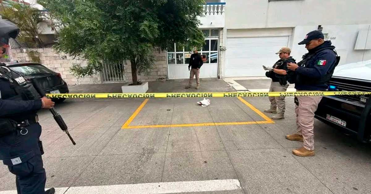 Hallan feto en la vía pública Hallan feto en la vía pública