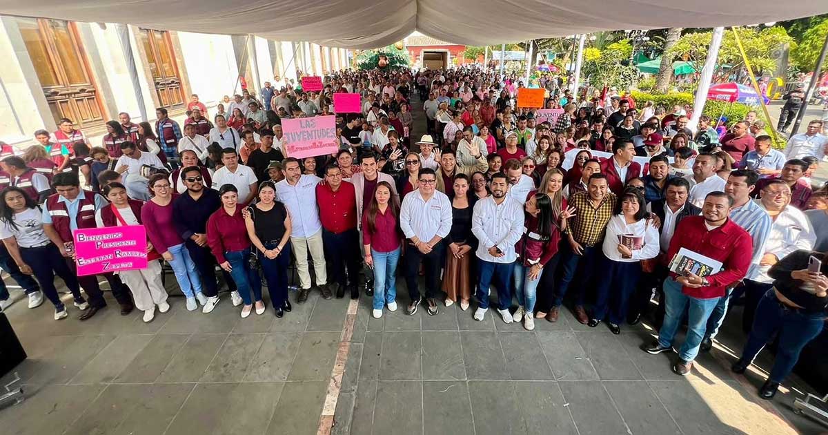 Llenos totales en Asambleas Informativas de Esteban Ramírez Zepeta en Coatepec y Huatusco Llenos totales en Asambleas Informativas de Esteban Ramírez Zepeta en Coatepec y Huatusco