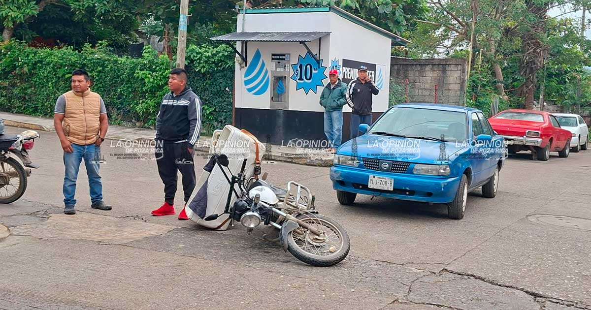 No hicieron alto y chocaron No hicieron alto y chocaron