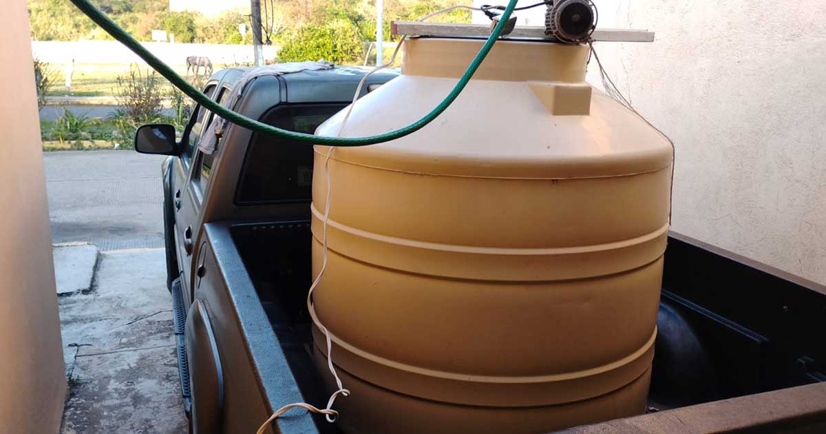 4 días sin agua y CAEV resolverá hasta regresar de vacaciones 4 días sin agua y CAEV resolverá hasta regresar de vacaciones