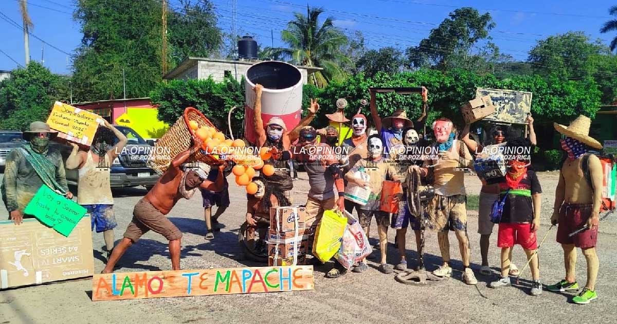 Sátira y memoria en cierre del carnaval en Zapata Sátira y memoria en cierre del carnaval en Zapata