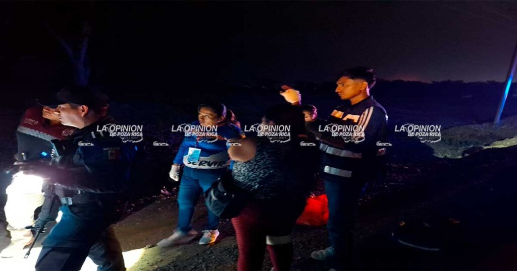 Familia sobrevive a un aparatoso accidente