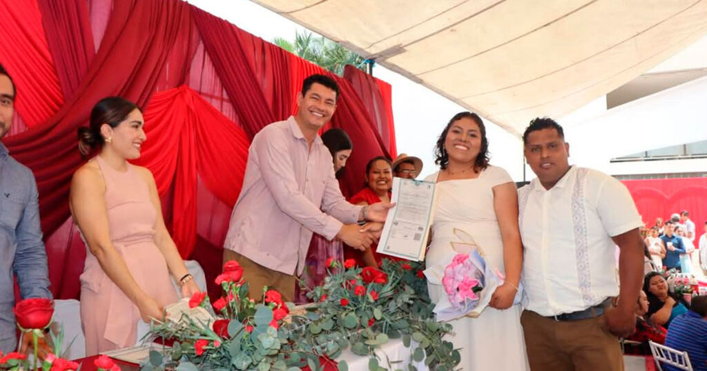 Bodas colectivas históricas en San Rafael: más de 100 parejas formalizan su unión Bodas colectivas históricas en San Rafael: más de 100 parejas formalizan su unión