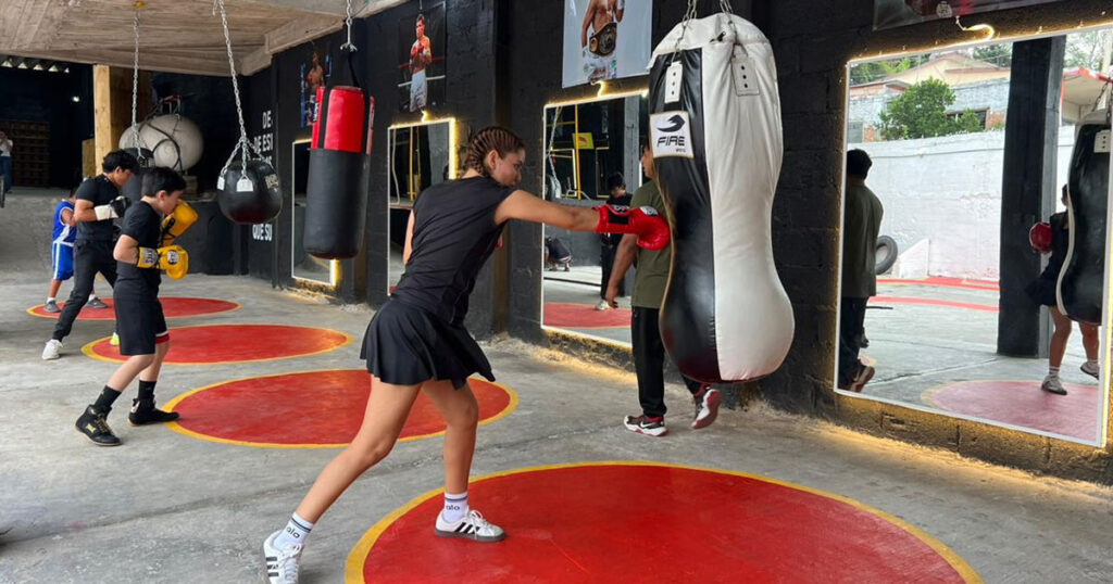 Club de Boxeo Cachorros de Barrio estrena nuevas instalaciones en Gutiérrez Zamora Club de Boxeo Cachorros de Barrio estrena nuevas instalaciones en Gutiérrez Zamora