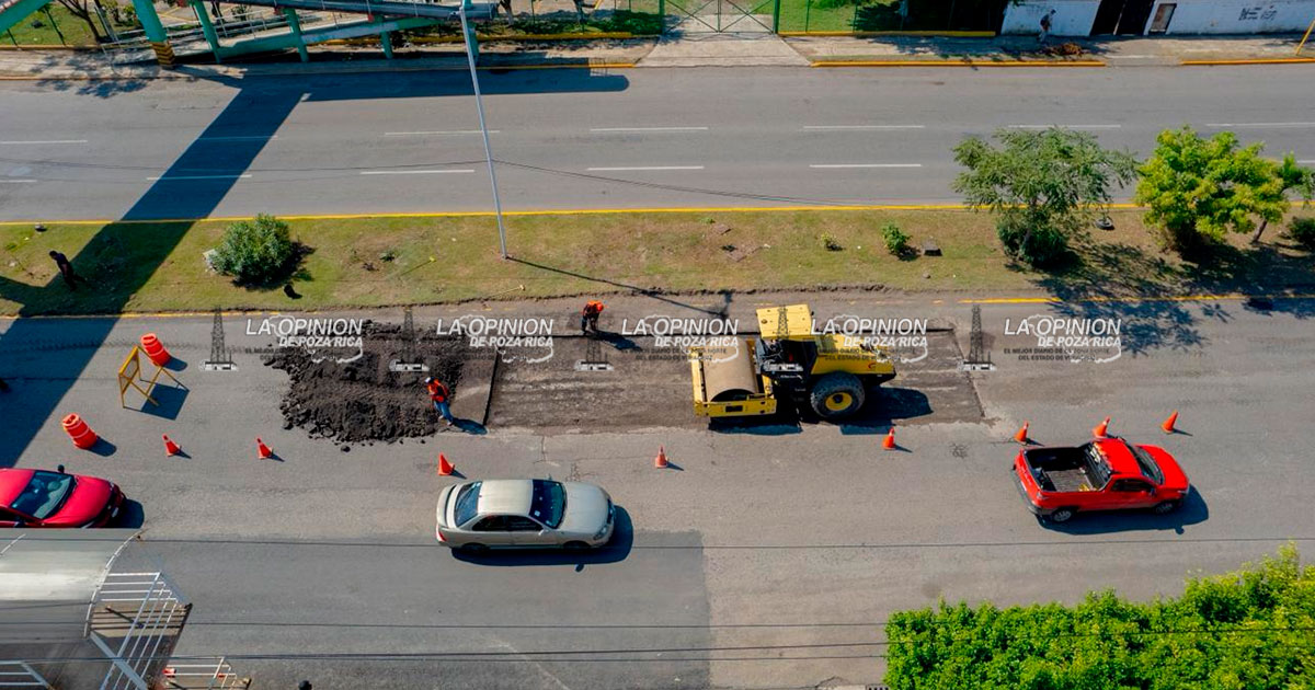 Refuerzan el programa de bacheo en colonias de la ciudad Refuerzan el programa de bacheo en colonias de la ciudad