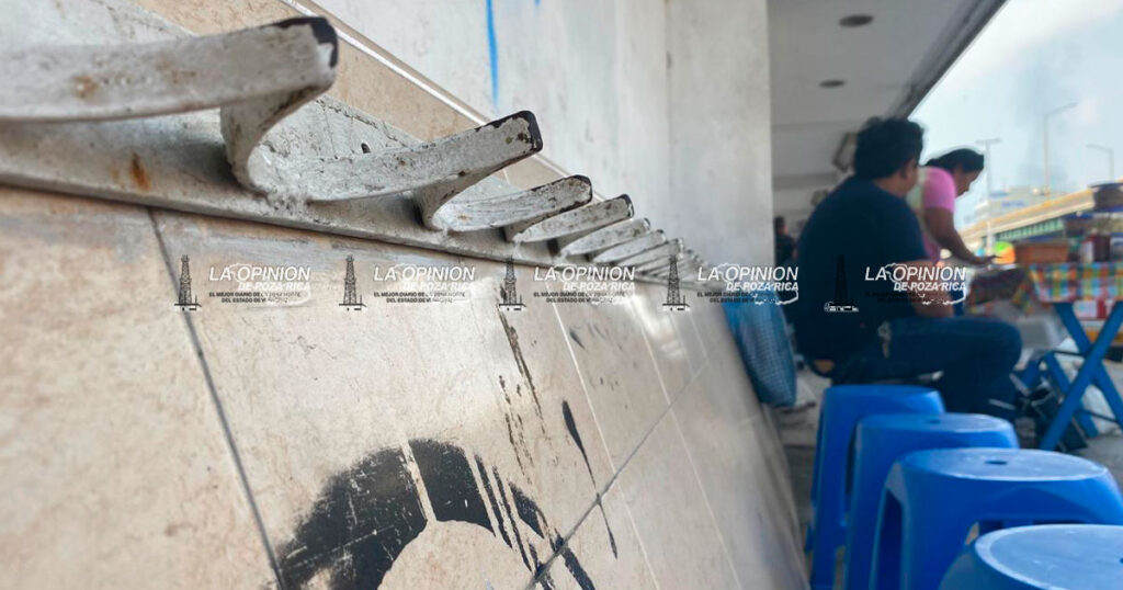 Picos en comercios locales representan un riesgo a la población Picos en comercios locales representan un riesgo a la población