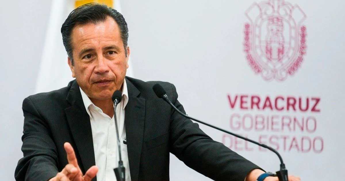 Cuitláhuac arrastra 700 mdp de transas Cuitláhuac arrastra 700 mdp de transas