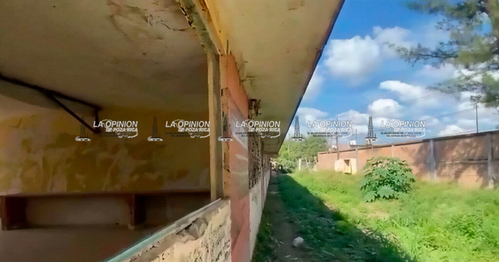 Tras 4 meses de la inundación esperan al personal de INIFED Tras 4 meses de la inundación esperan al personal de INIFED