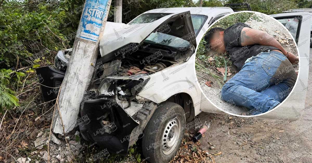 Ebrio conductor se estampa en un poste Ebrio conductor se estampa en un poste
