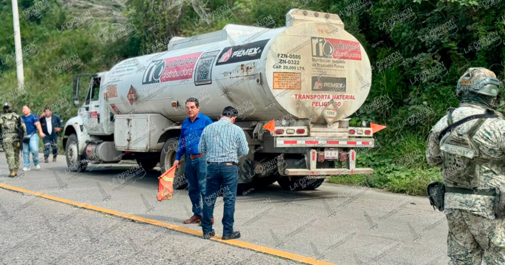 Fatal accidente en la México-Tuxpan Fatal accidente en la México-Tuxpan