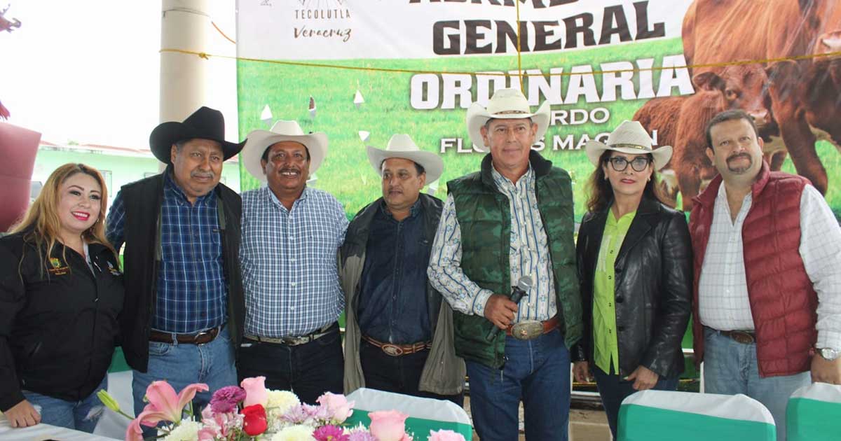 Ganaderos ratifican a Aristeo Manzano como presidente de la Asociación Ganadera Ganaderos ratifican a Aristeo Manzano como presidente de la Asociación Ganadera