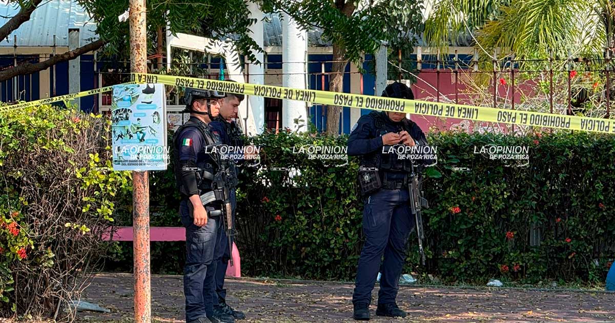Evacuan y cancelan clases por amenaza de bomba en escuela de Veracruz puerto Evacuan y cancelan clases por amenaza de bomba en escuela de Veracruz puerto