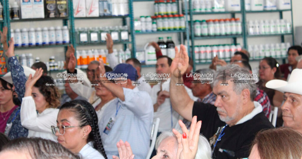 Asamblea anual ratifica a la directiva; alcalde destaca la importancia del sector pecuario en la proyección internacional del municipio Asamblea anual ratifica a la directiva; alcalde destaca la importancia del sector pecuario en la proyección internacional del municipio