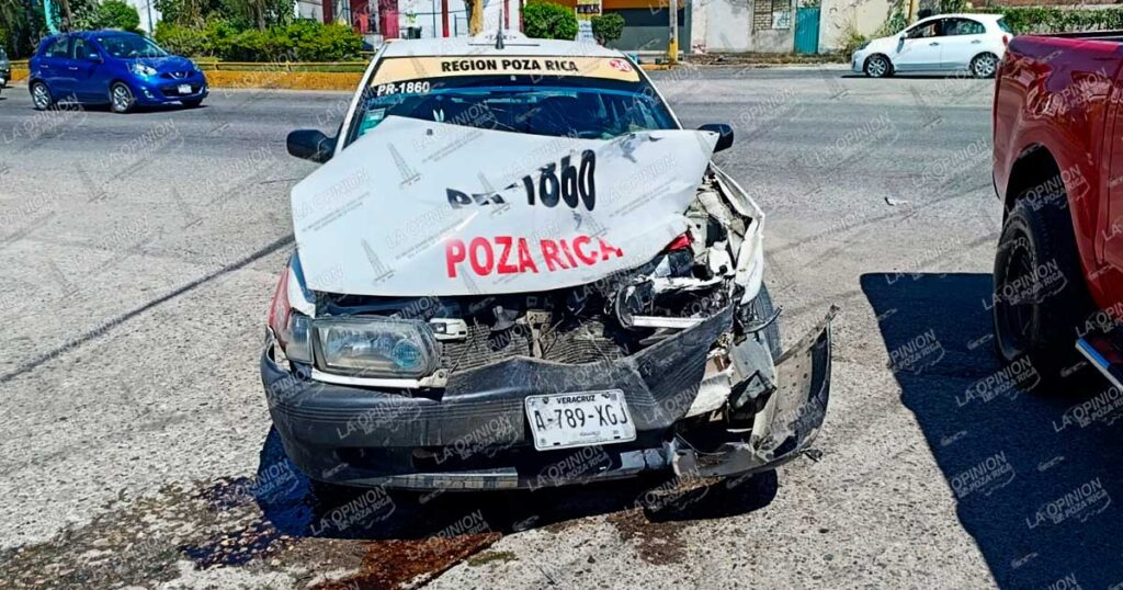 Petrolero choca y huye Petrolero choca y huye
