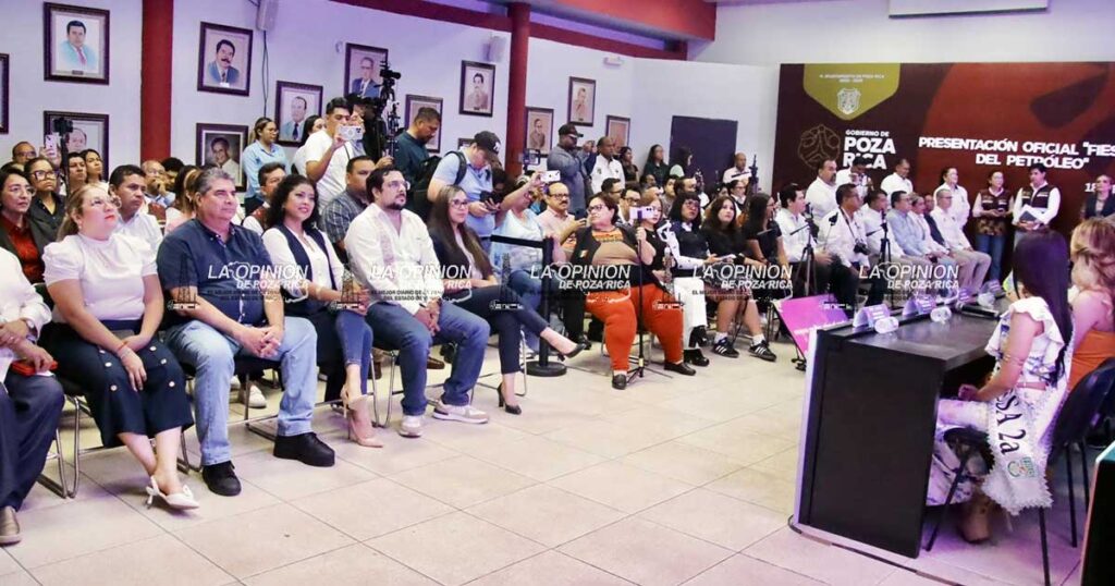 Ninel Conde y Aldo de Nigris en Fiestas del Petróleo 2026 Ninel Conde y Aldo de Nigris en Fiestas del Petróleo 2026