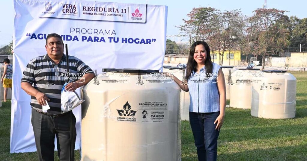 Reactiva municipio de Veracruz entrega de tinacos con programa "Aguavida para tu Hogar" Reactiva municipio de Veracruz entrega de tinacos con programa "Aguavida para tu Hogar"