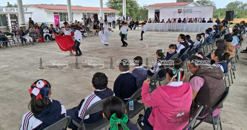 Conmemoran el 109.º aniversario de la Constitución Mexicana Conmemoran el 109.º aniversario de la Constitución Mexicana