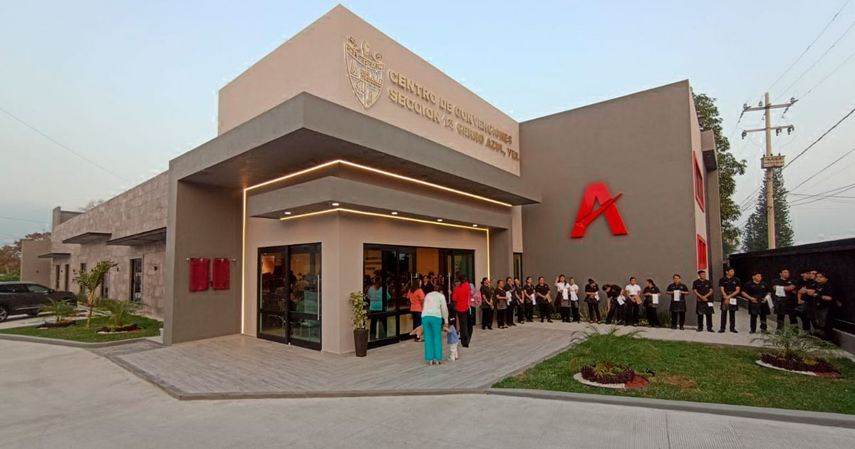 Aldana entrega nuevo Centro de Convenciones Aldana entrega nuevo Centro de Convenciones