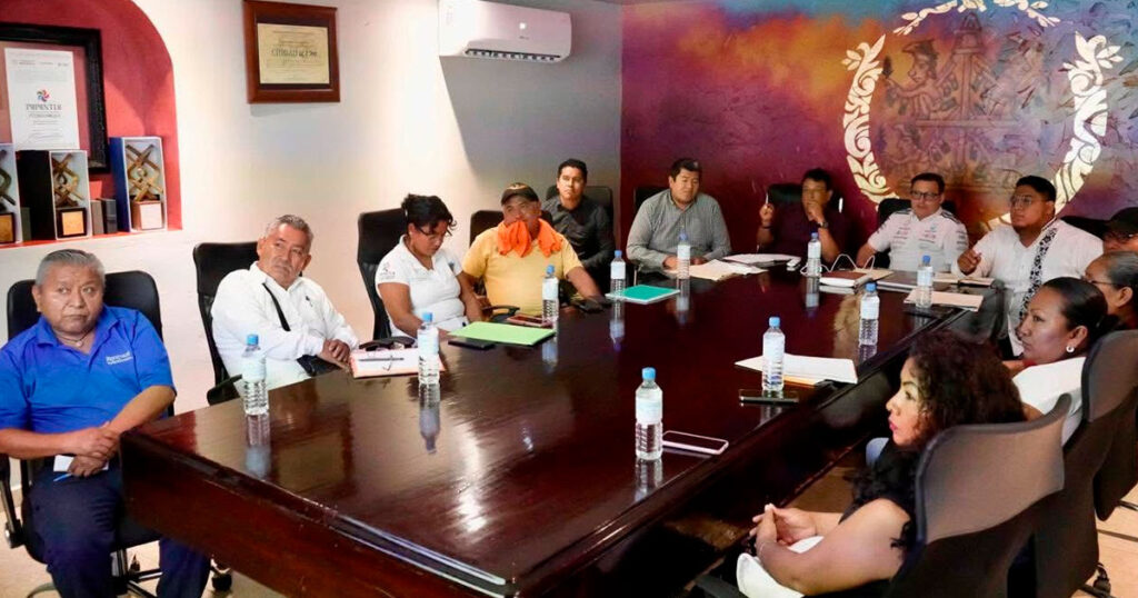 Gonzalo Flores presenta programa para mejorar la imagen urbana Gonzalo Flores presenta programa para mejorar la imagen urbana