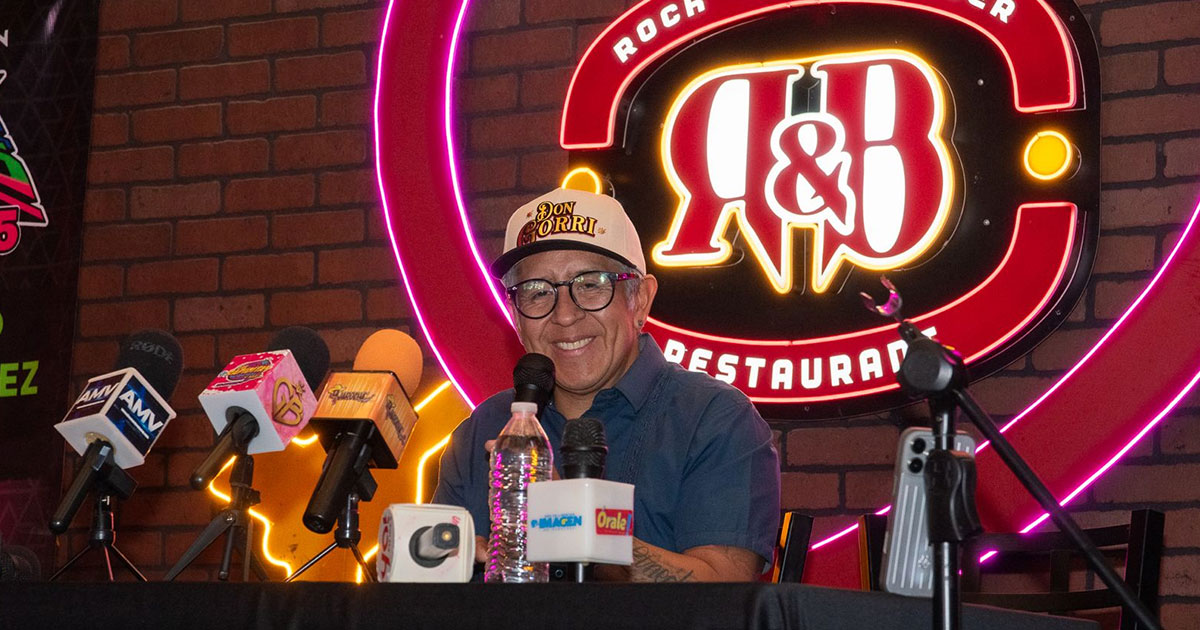 Baterista de Panteón Rococó visita Veracruz y confirma concierto de la banda Baterista de Panteón Rococó visita Veracruz y confirma concierto de la banda