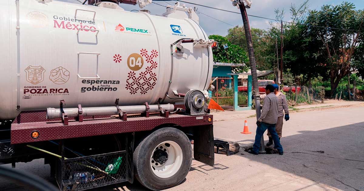 Estado y Municipio atiende drenajes Estado y Municipio atiende drenajes