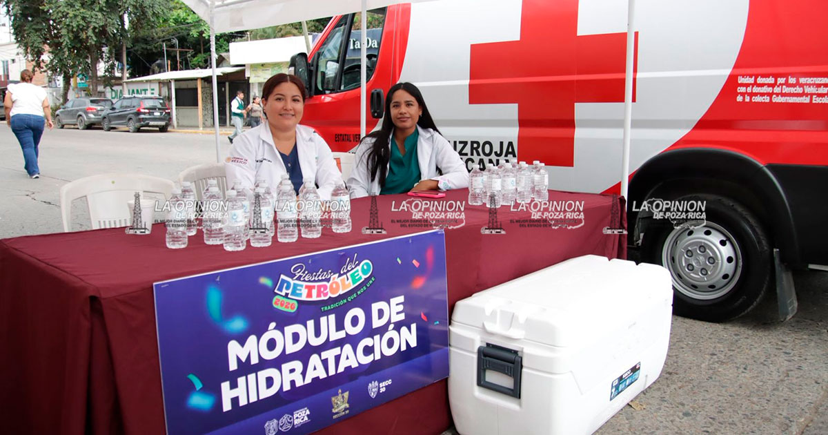 Instala Ayuntamiento de Poza Rica módulos de atención médica e hidratación en puntos estratégicos Instala Ayuntamiento de Poza Rica módulos de atención médica e hidratación en puntos estratégicos