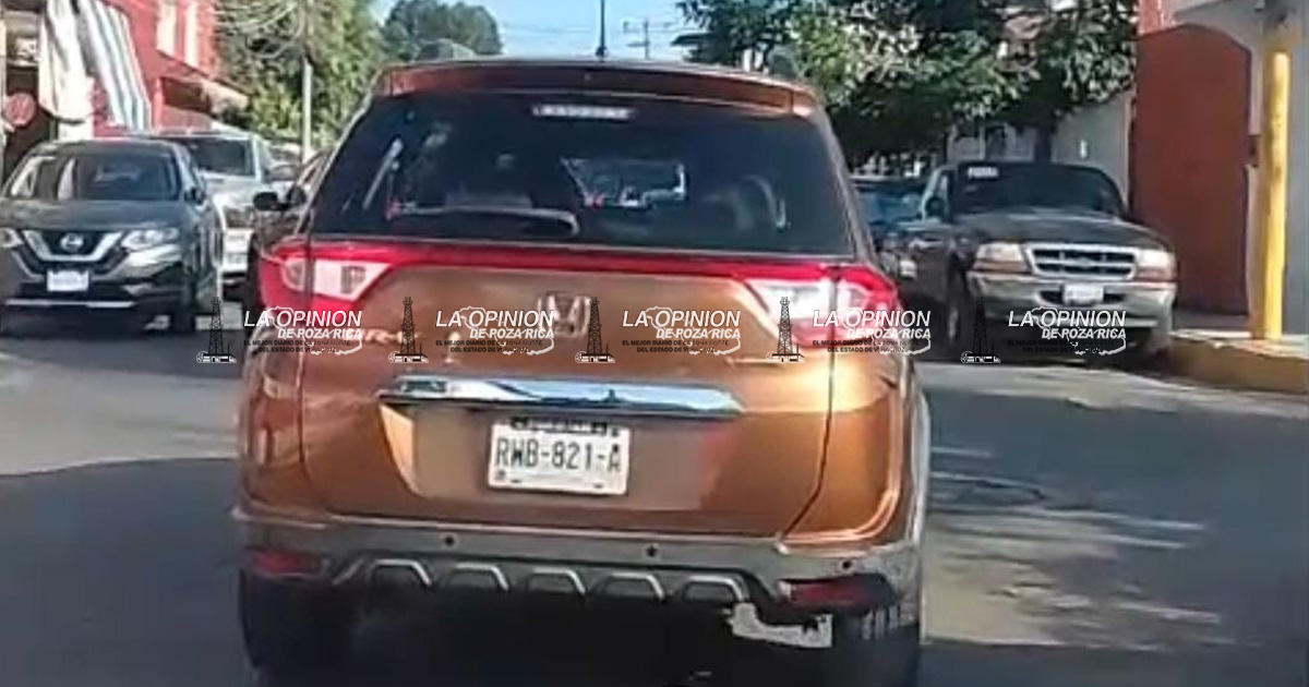 Atropella a una mujer y se fuga Atropella a una mujer y se fuga