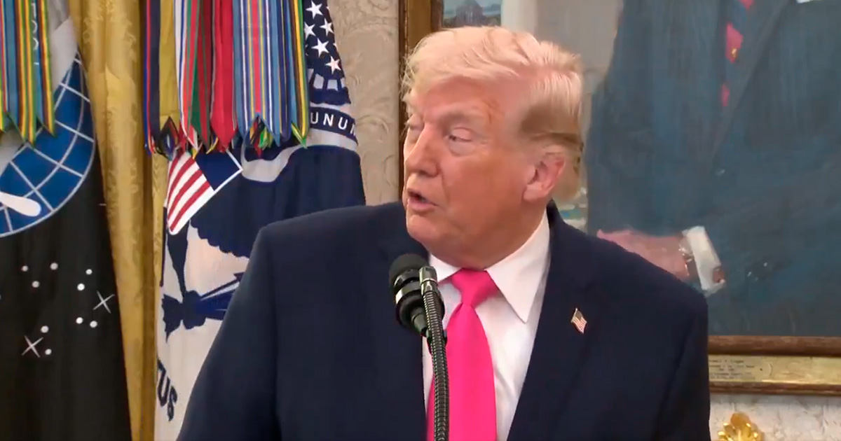 Trump confirma negociaciones entre Estados Unidos e Irán