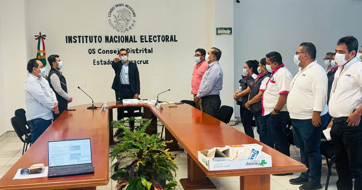 El INE designa nuevo Vocal Ejecutivo en el 05 Distrito Electoral Federal de Veracruz El INE designa nuevo Vocal Ejecutivo en el 05 Distrito Electoral Federal de Veracruz