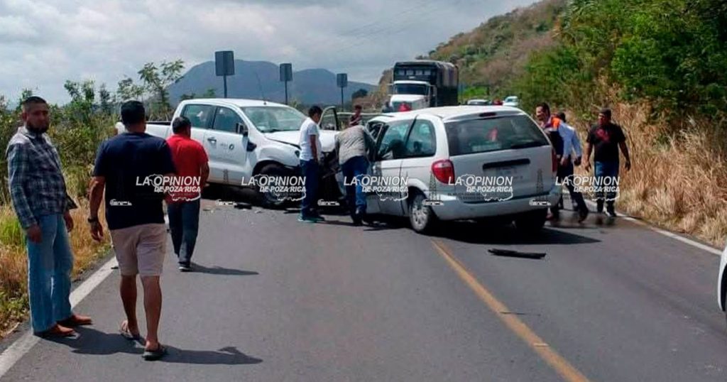 Fallecen docente y chofer del ITCA en fatal choque Fallecen docente y chofer del ITCA en fatal choque