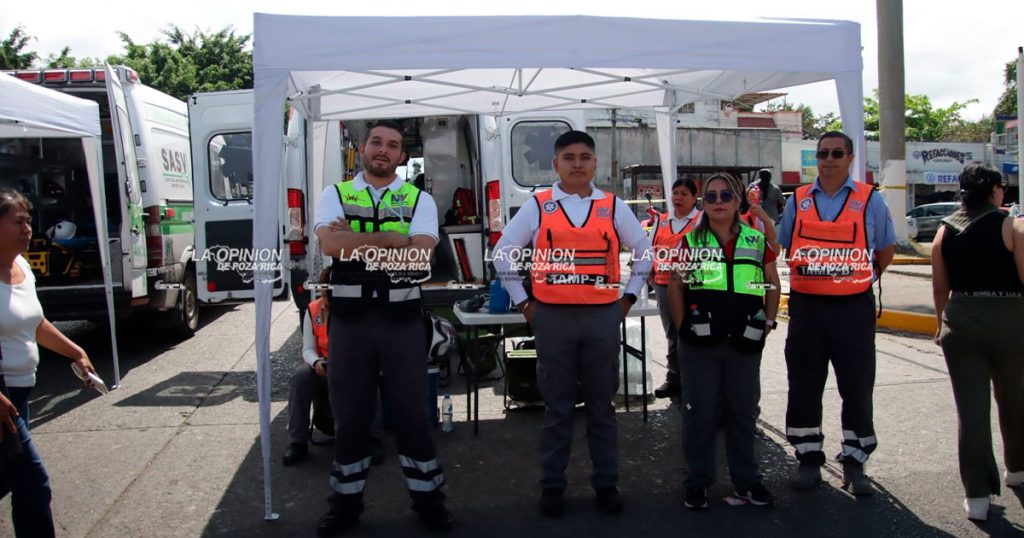 Instala Ayuntamiento de Poza Rica módulos de atención médica e hidratación en puntos estratégicos Instala Ayuntamiento de Poza Rica módulos de atención médica e hidratación en puntos estratégicos