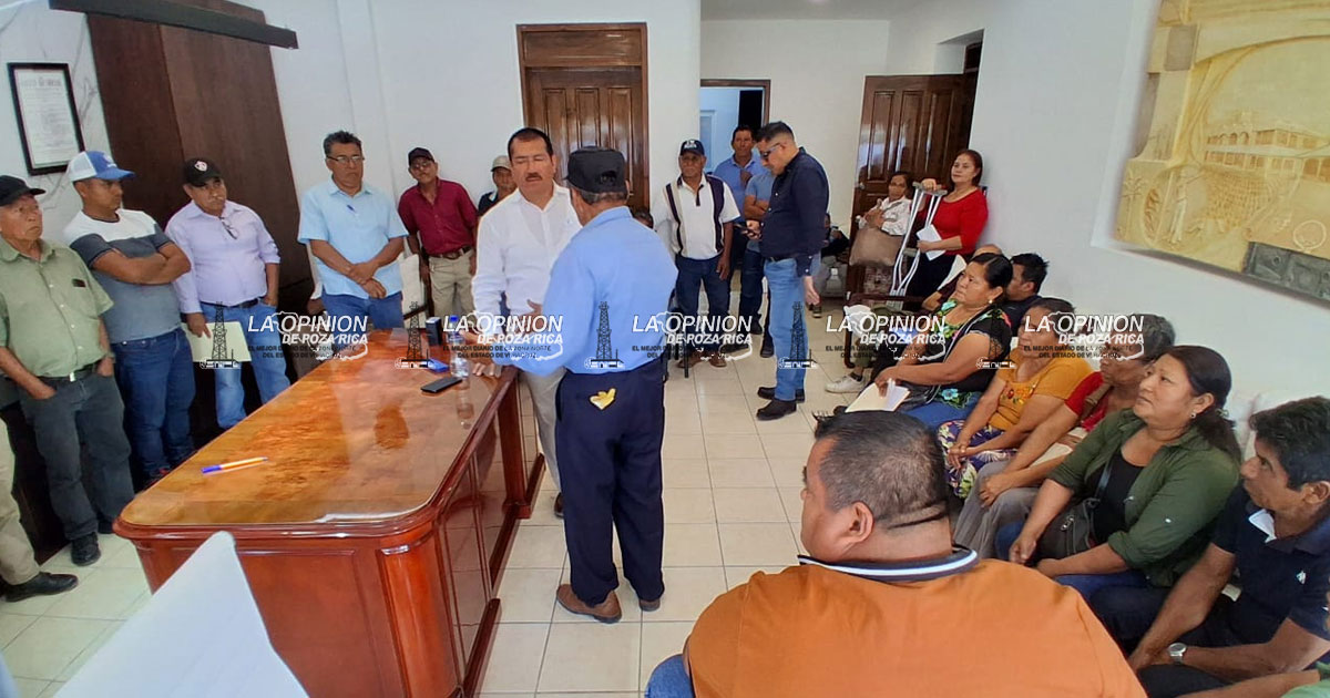 Gobierno cercano con la gente: Pepe Arenas Gobierno cercano con la gente: Pepe Arenas