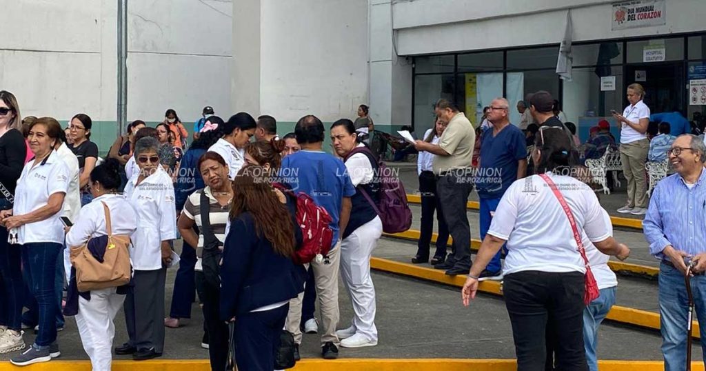 Se manifiestan trabajadores adheridos a 17 sindicatos de todo el estado Se manifiestan trabajadores adheridos a 17 sindicatos de todo el estado